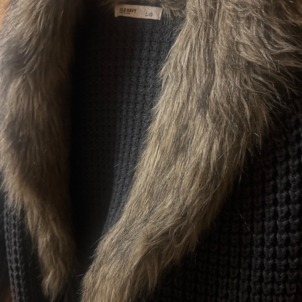 Sweater - Picture 2 of 2